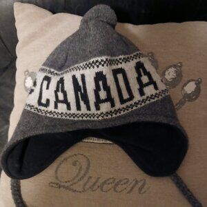 Hudson Bay Olympic Canada Toque 2010